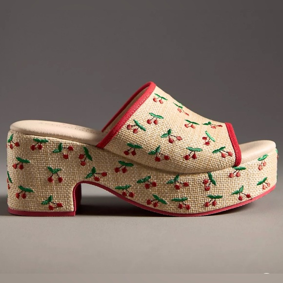 Matisse x Anthropologie Embroidered Cherry Platform Sandals 10 Like New - Picture 2 of 11